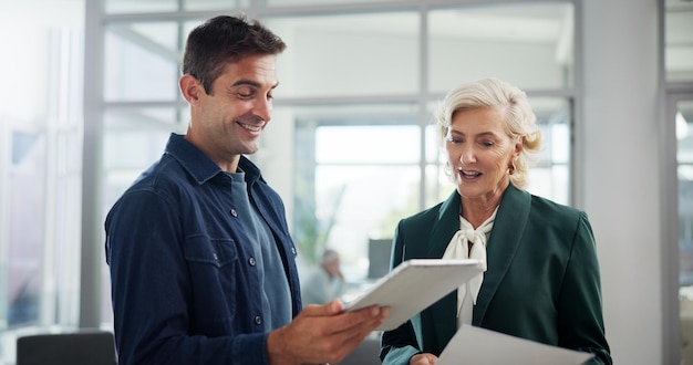 advisor talking with client